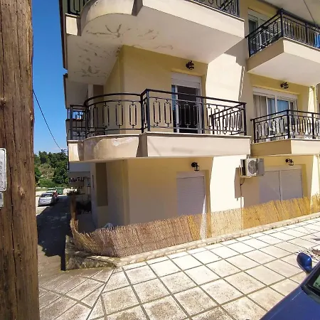 Διαμέρισμα Στην Πόλη Metamorfosi Exterior photo